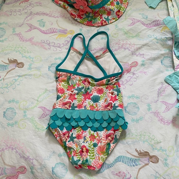 Ariel deluxe Disney Store Swimsuit - Picture 3 of 5